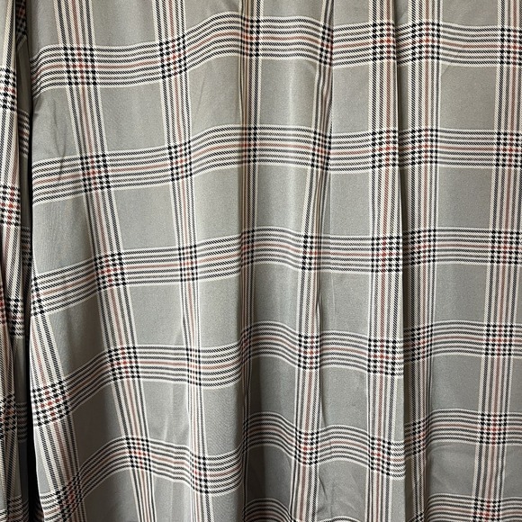 The Limited Polyester Long Sleeve Button Up Women's Plaid Tan Blouse Size L - Picture 7 of 10